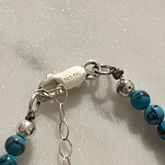 Vintage Blue Turquoise Chip Necklace with Sterling Clasp - Picture 8 of 16